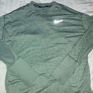 NIKE RUNNING DRI-FIT LONG SLEEVE SHIRT SIZE Y L or ADULT S